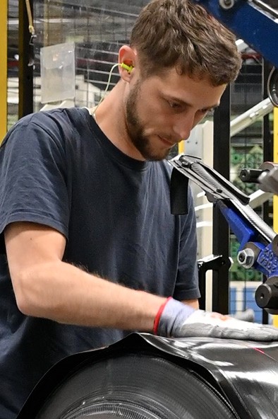 Assembleur·euse en caoutchouc