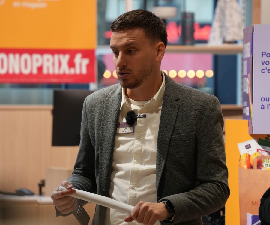 Directeur·rice de magasin de grande distribution - galerie 1